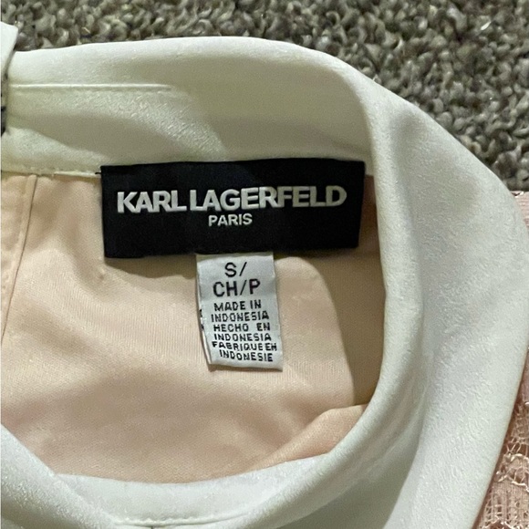 Top - Picture 2 of 3